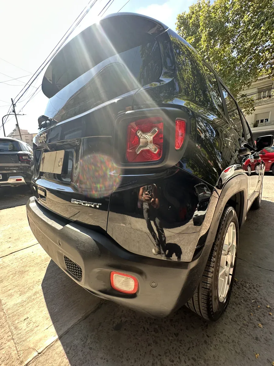 Mirá esta publicación de Jeep Renegade