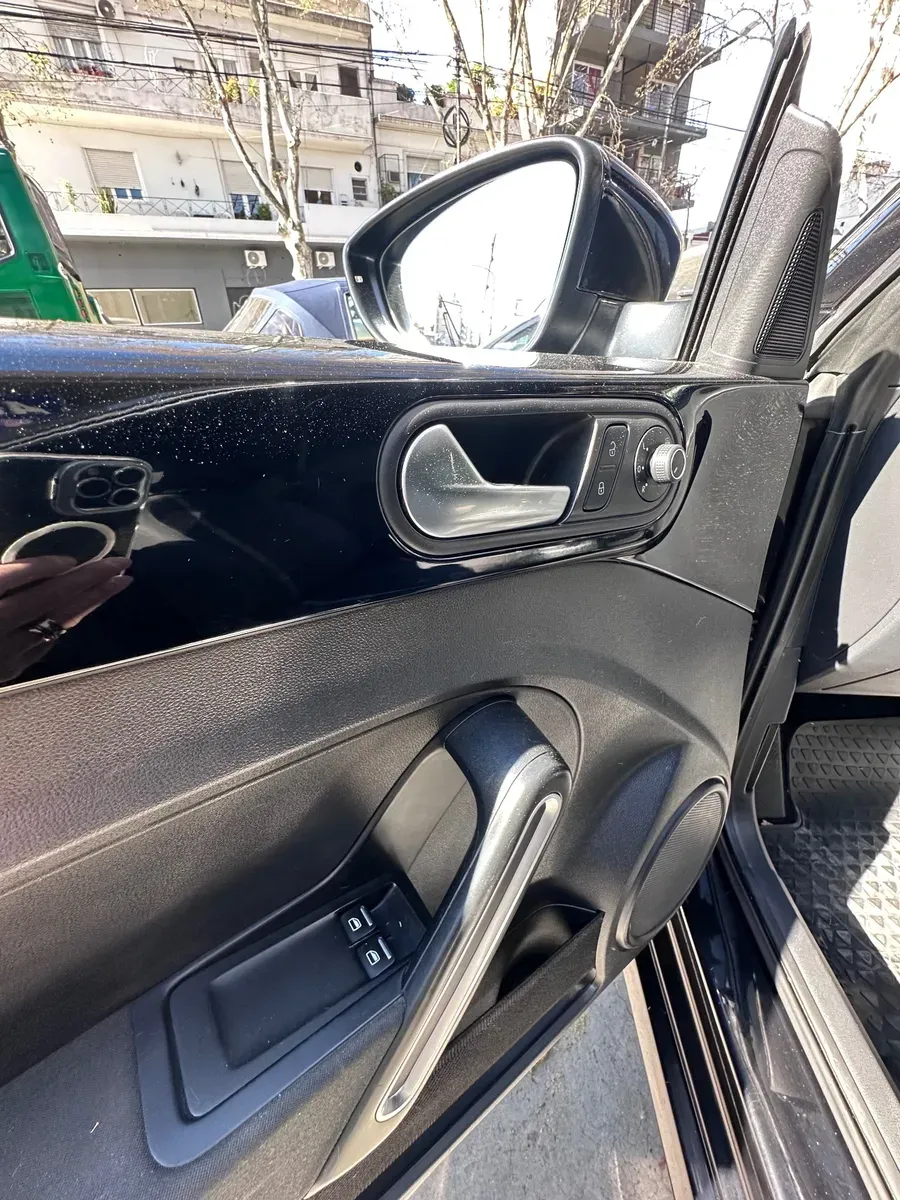 Mira esta publicación de Volkswagen The Beetle 2017 en Motordil