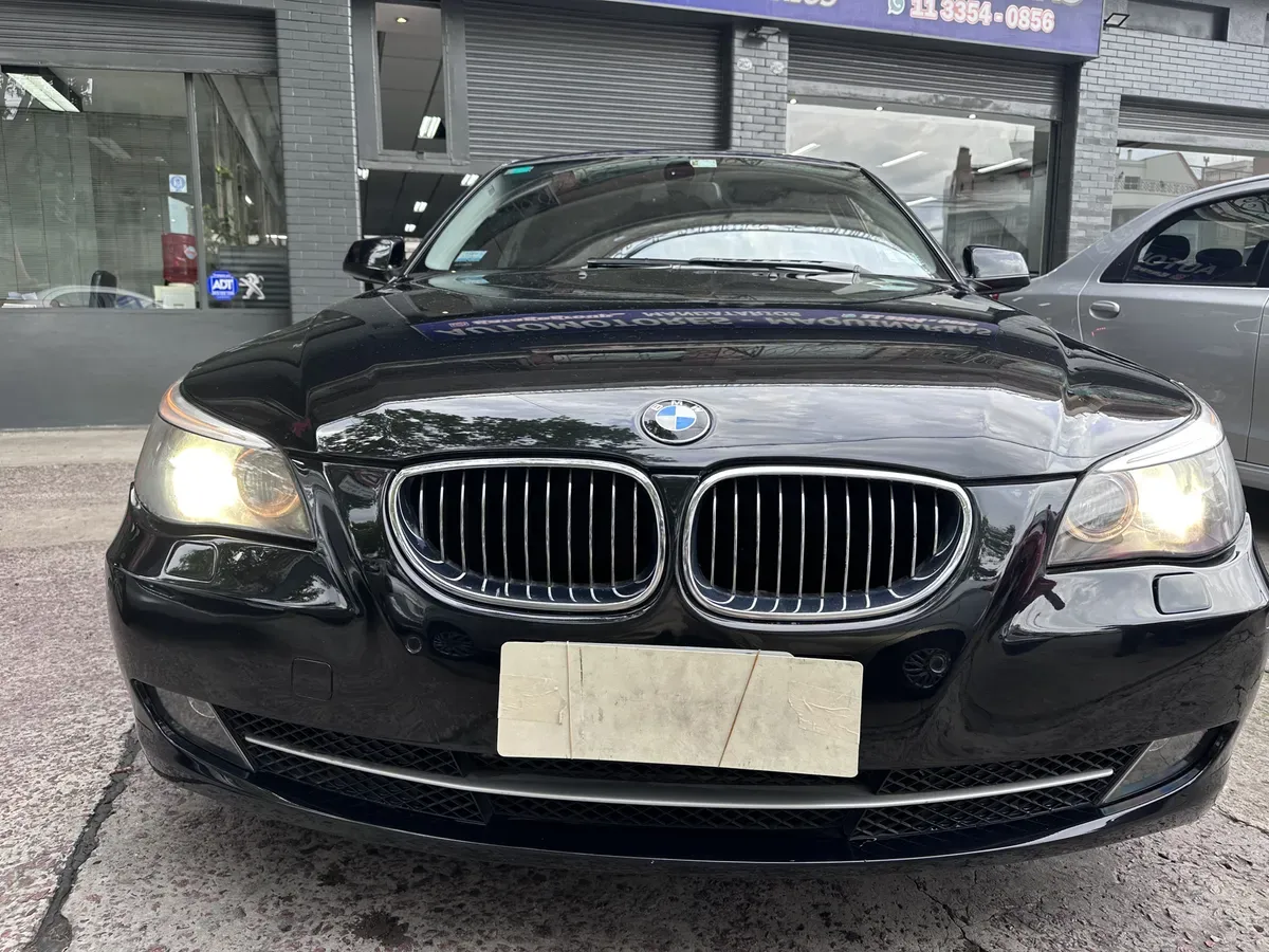 Mira esta publicación de BMW Serie 5 2010 en Motordil