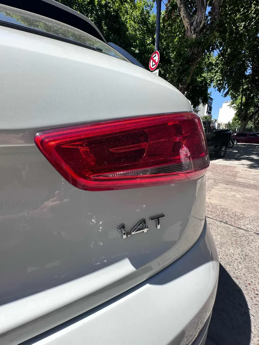 Mira esta publicación de Audi Q3 2017 en Motordil