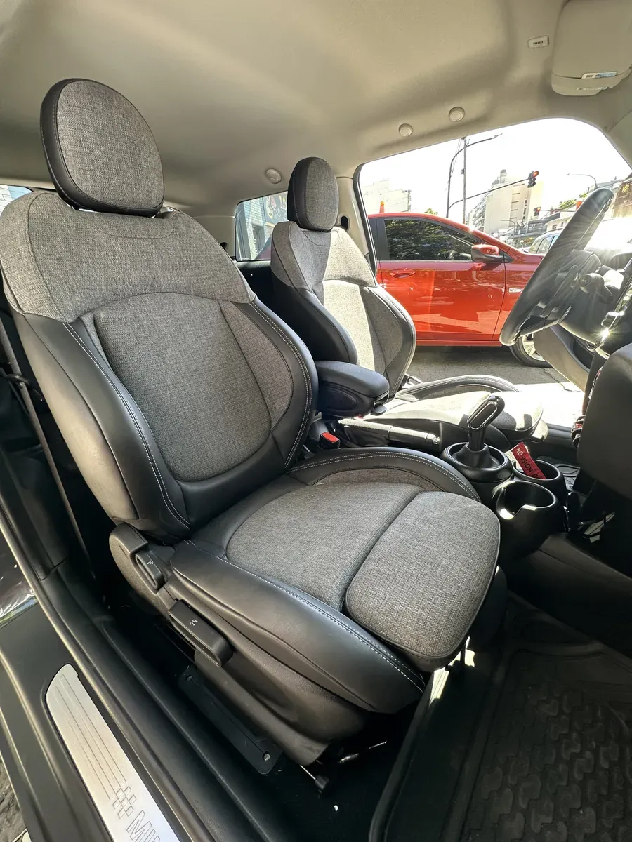 Mira esta publicación de Mini Cooper 2019 en Motordil