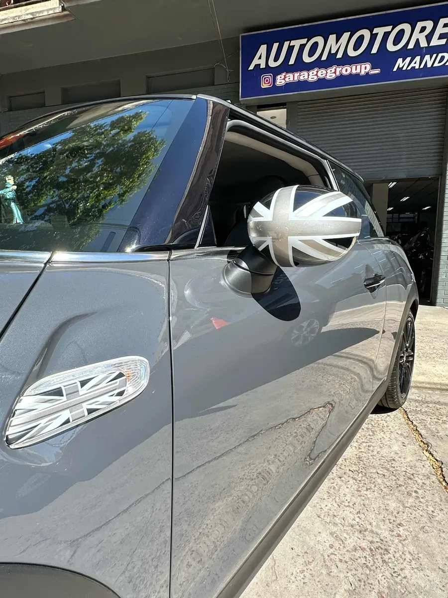 Mira esta publicación de Mini Cooper 2019 en Motordil