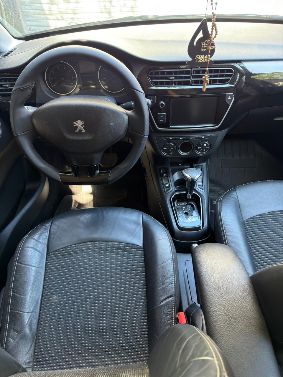 Mira esta publicación de Peugeot 301 2017 en Motordil