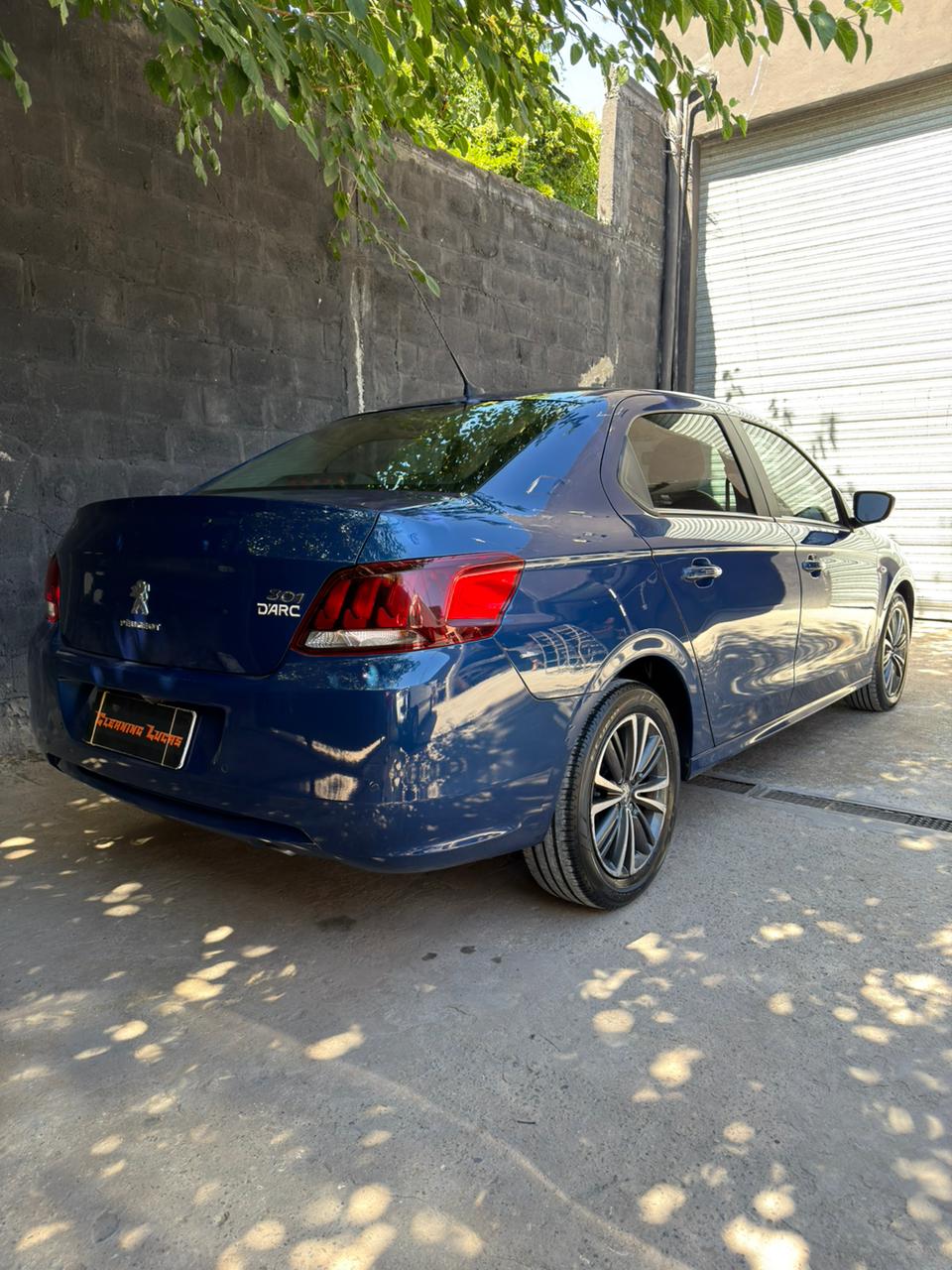 Mira esta publicación de Peugeot 301 2017 en Motordil