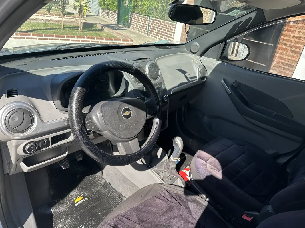 Mira esta publicación de Chevrolet Agile 2010 en Motordil