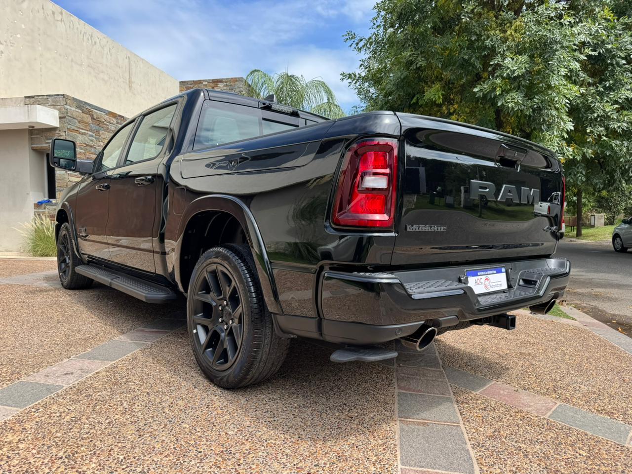 Mira esta publicación de RAM 1500 2026 en Motordil