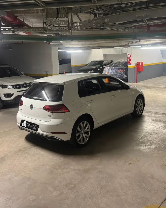 Mira esta publicación de Volkswagen Golf 2019 en Motordil