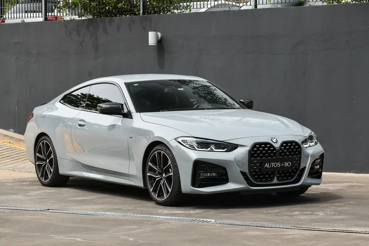 Mira esta publicación de BMW Serie 4 2023 en Motordil