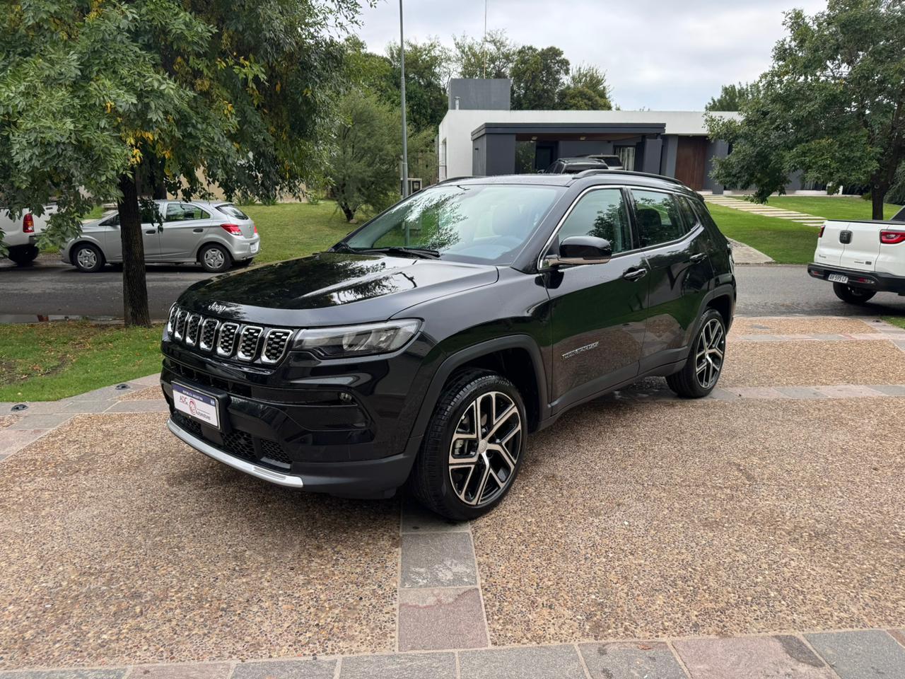 Mira esta publicación de Jeep Compass 2026 en Motordil