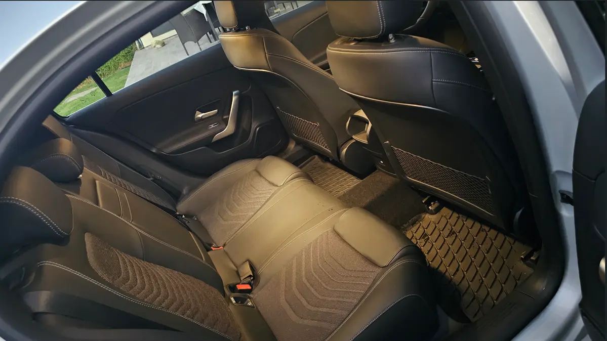 Mira esta publicación de Mercedes Benz Clase A 2023 en Motordil