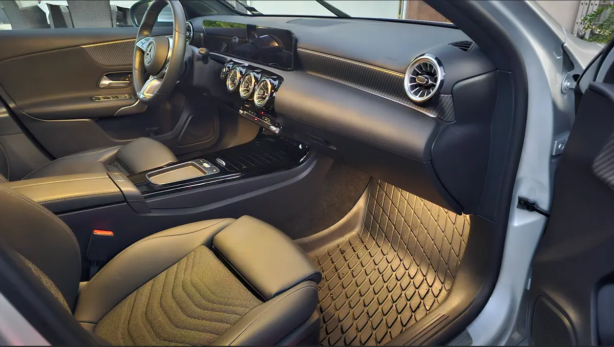 Mira esta publicación de Mercedes Benz Clase A 2023 en Motordil