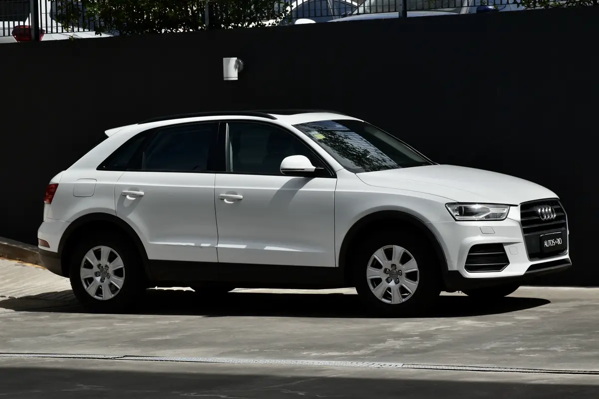 Mira esta publicación de Audi Q3 2017 en Motordil