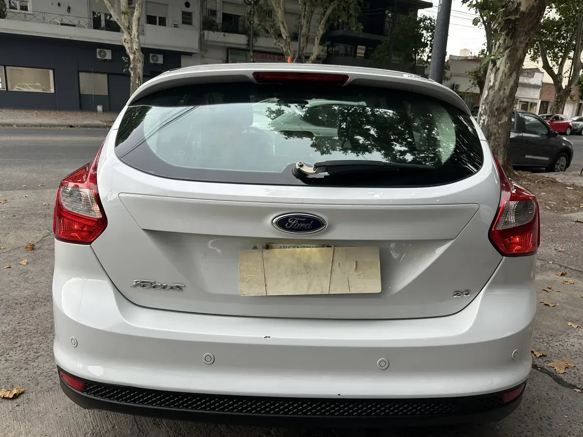 Mira esta publicación de Ford Focus 2014 en Motordil