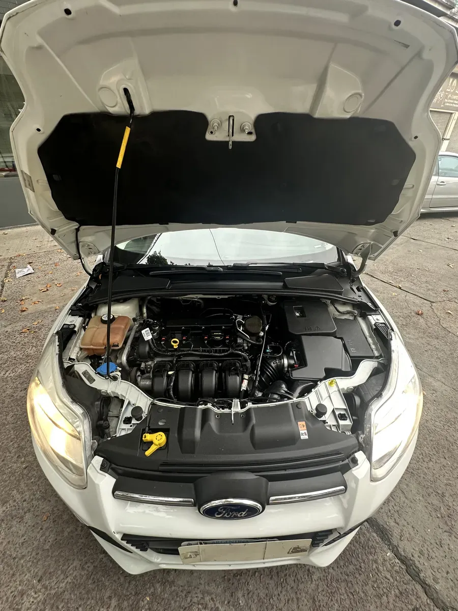 Mira esta publicación de Ford Focus 2014 en Motordil