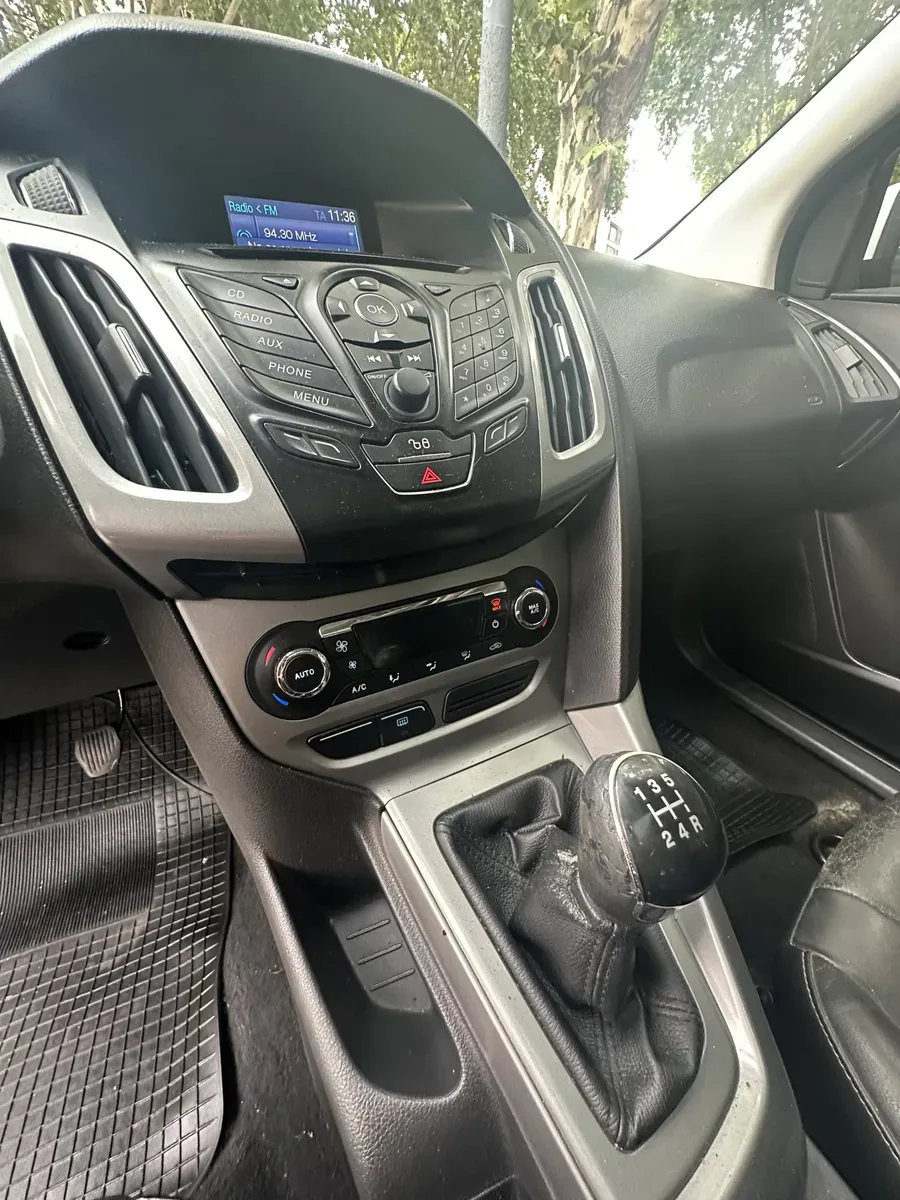 Mira esta publicación de Ford Focus 2014 en Motordil