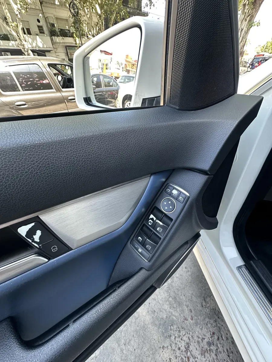 Mira esta publicación de Mercedes Benz Clase C 2012 en Motordil