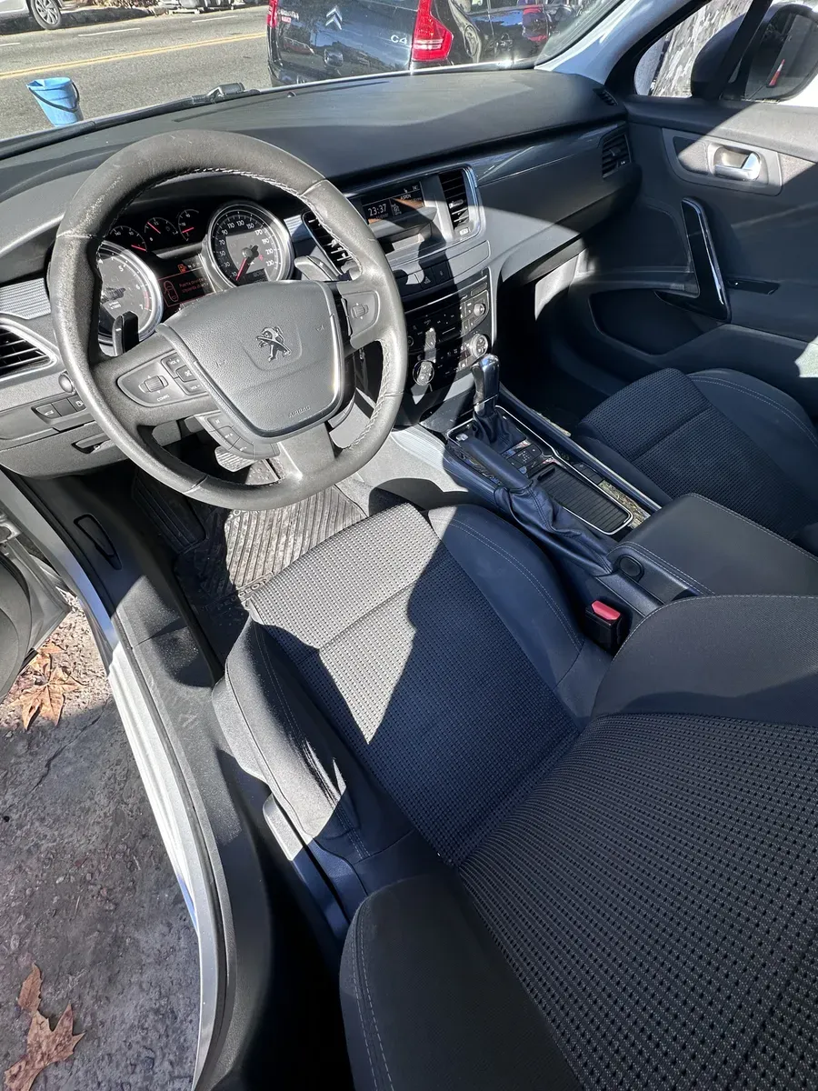 Mira esta publicación de Peugeot 508 2013 en Motordil