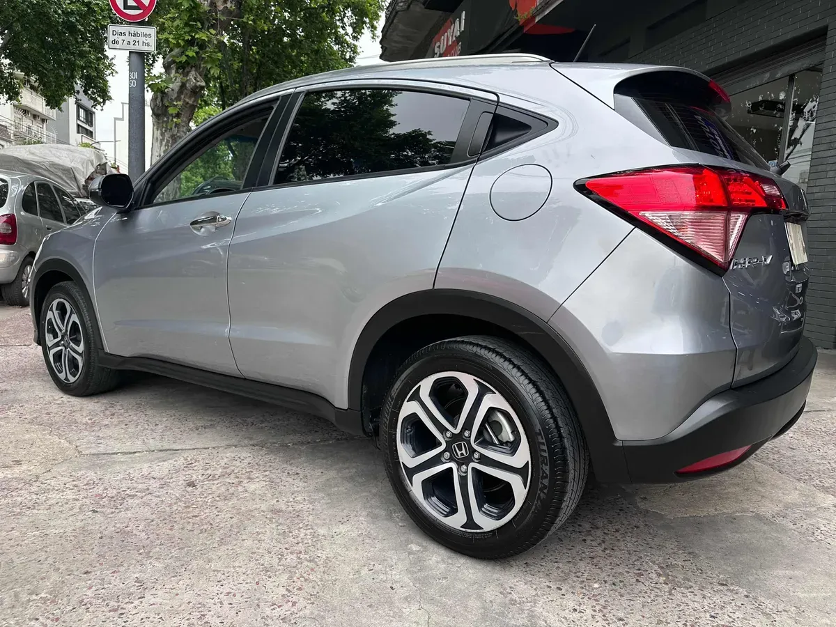 Mira esta publicación de Honda HRV 2018 en Motordil