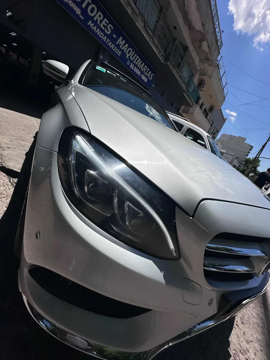 Mira esta publicación de Mercedes Benz Clase C 2018 en Motordil