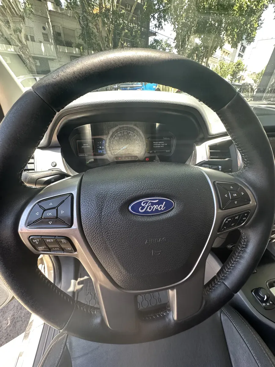 Mira esta publicación de Ford Ranger 2016 en Motordil