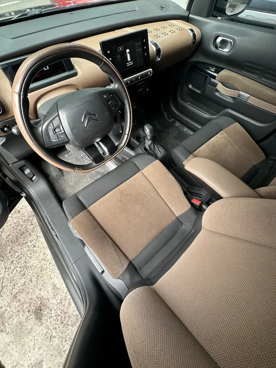 Mira esta publicación de Citroen C 4 Cactus 2018 en Motordil