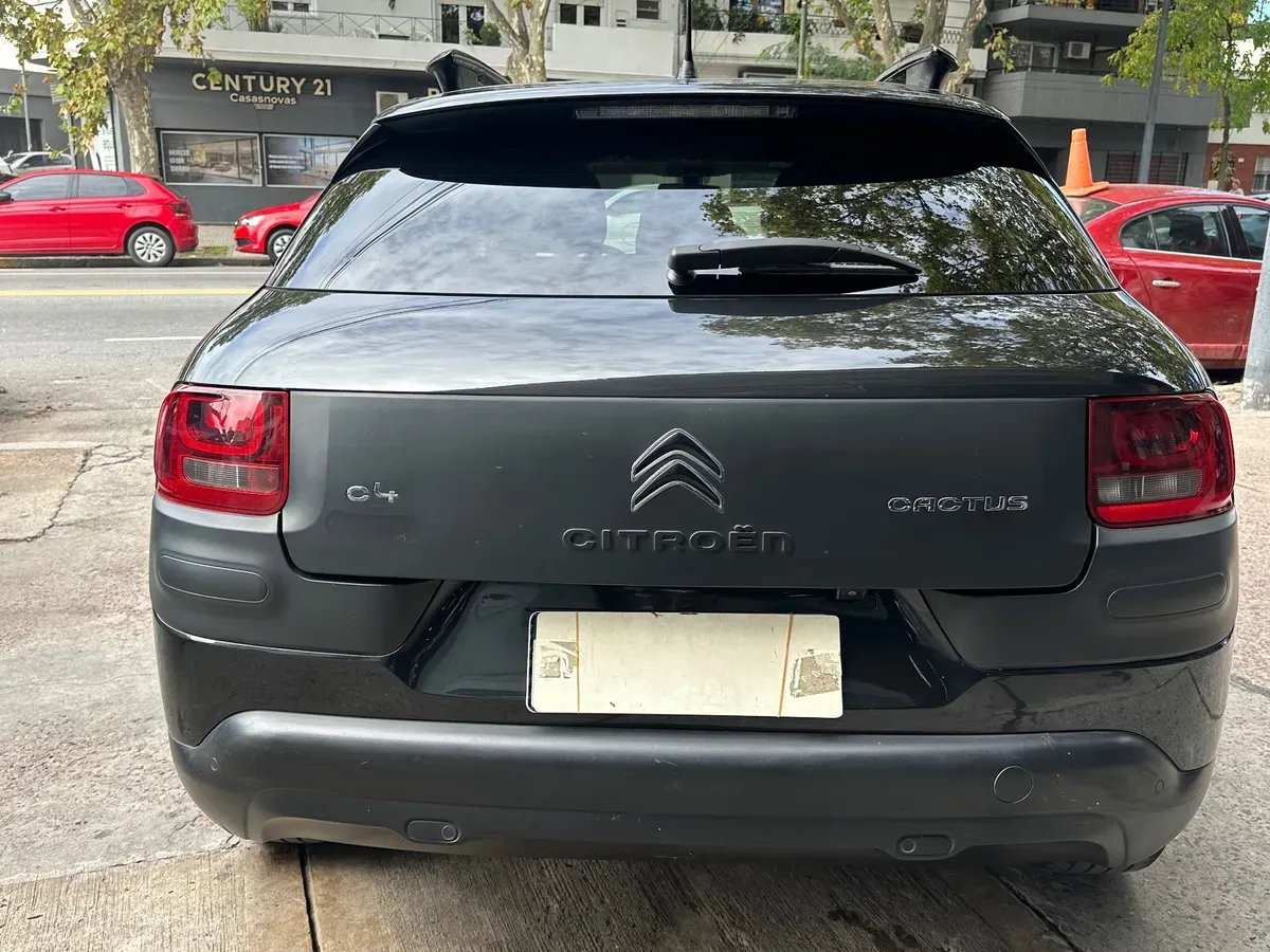 Mira esta publicación de Citroen C 4 Cactus 2018 en Motordil