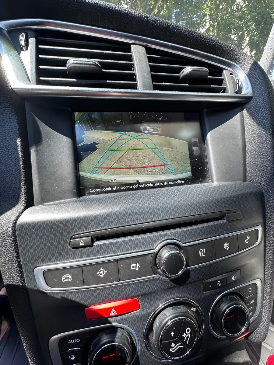 Mirá esta publicación de Ds Automobiles DS4