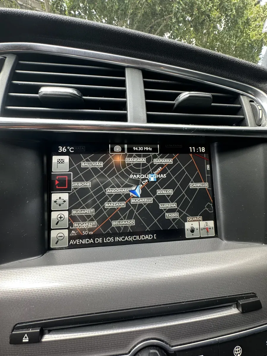 Mira esta publicación de Citroen C 4 Lounge 2018 en Motordil