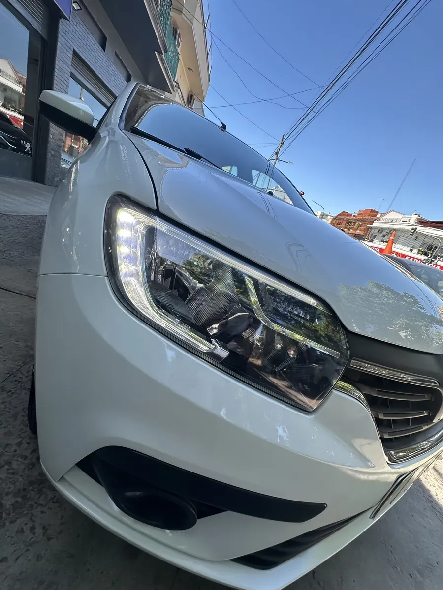 Mirá esta publicación de Renault Logan