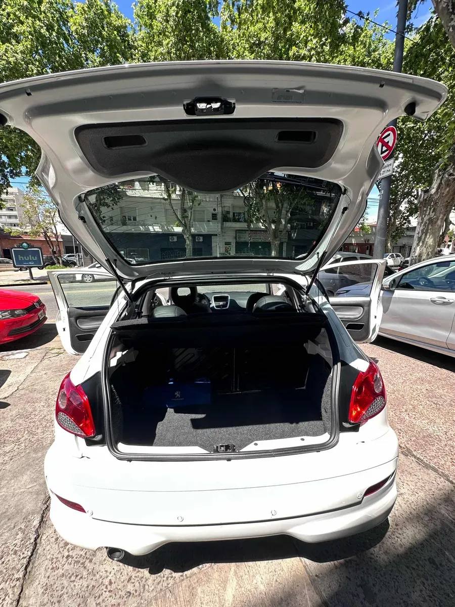 Mirá esta publicación de Peugeot 207 Compact