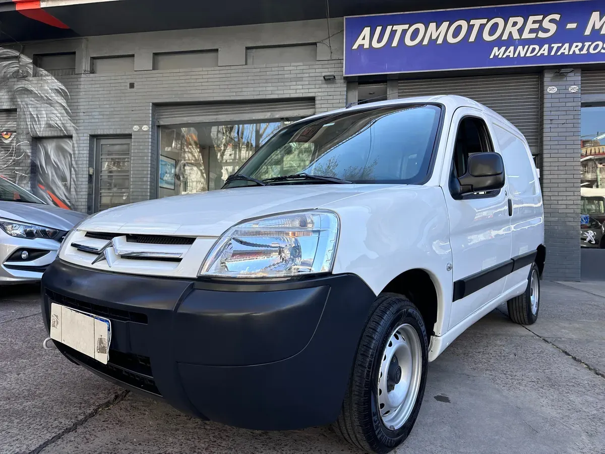 Mira esta publicación de Citroen Berlingo 2022 en Motordil