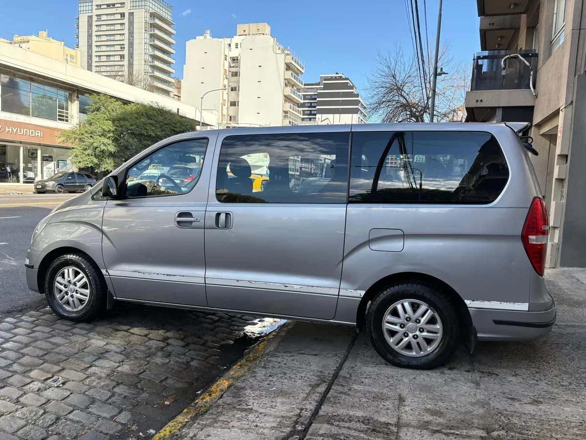 Mira esta publicación de Hyundai H1 2017 en Motordil