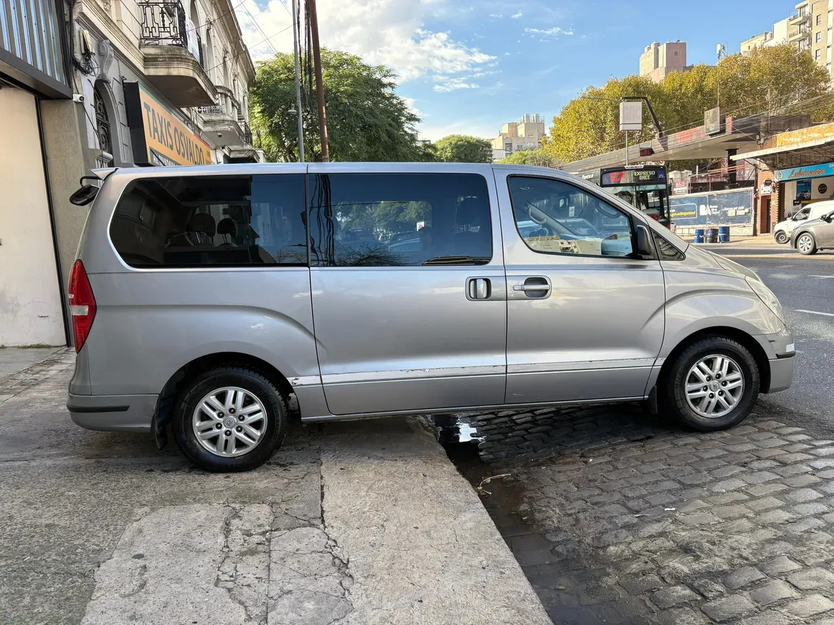 Mira esta publicación de Hyundai H1 2017 en Motordil