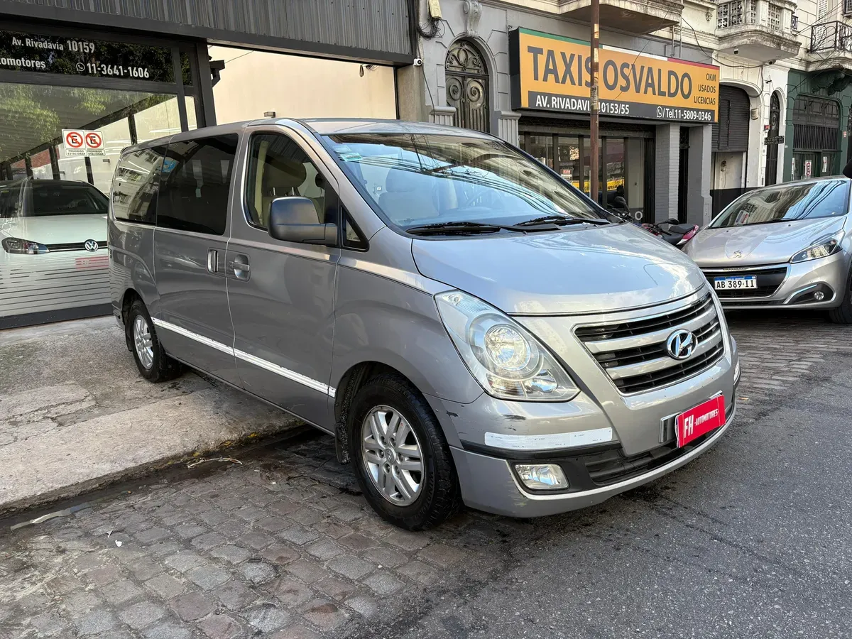 Mira esta publicación de Hyundai H1 2017 en Motordil