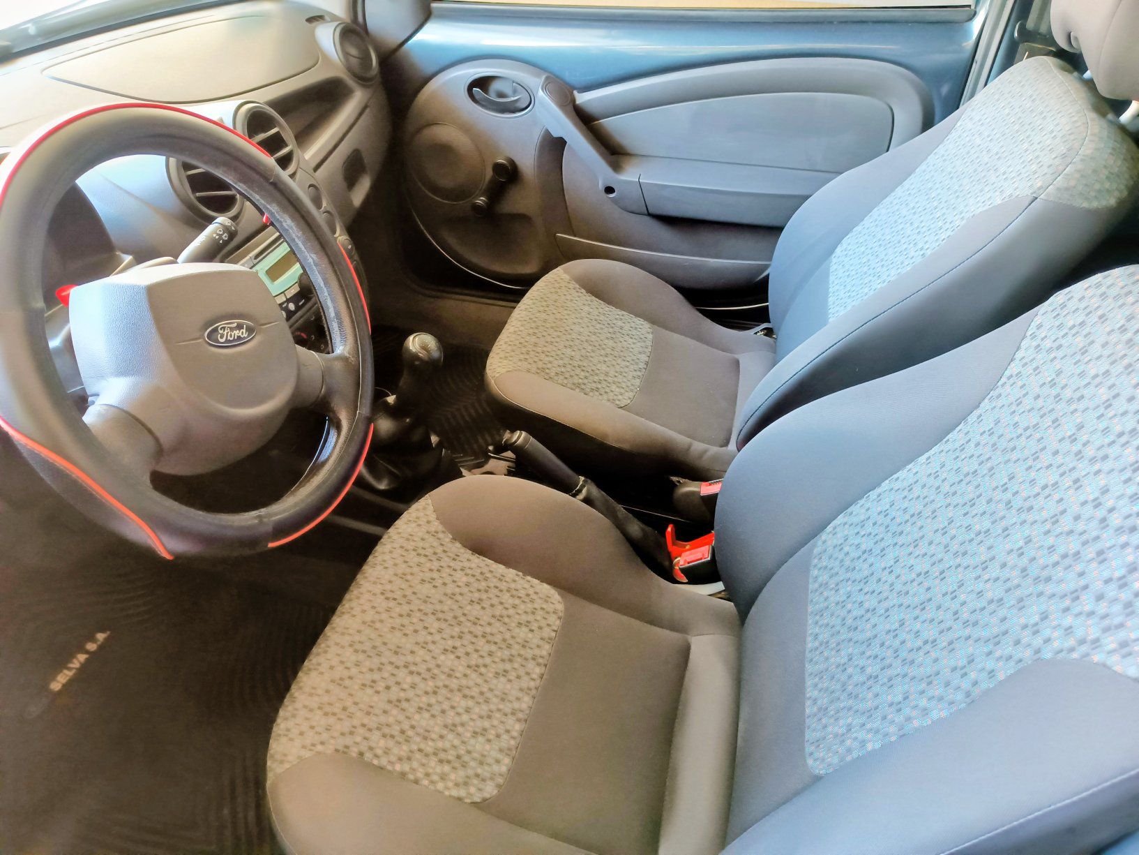 Mira esta publicación de Ford KA 2011 en Motordil