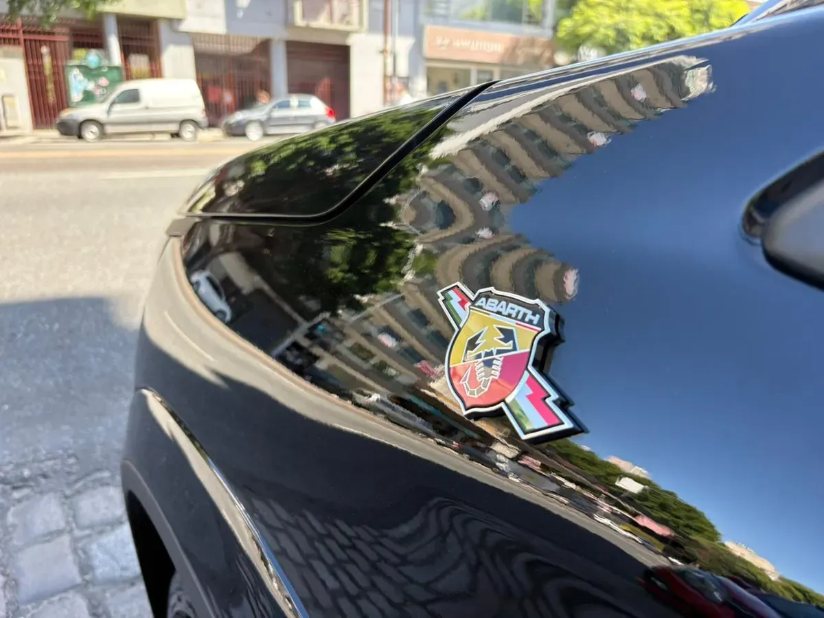 Mira esta publicación de Fiat Fastback Abarth 2025 en Motordil