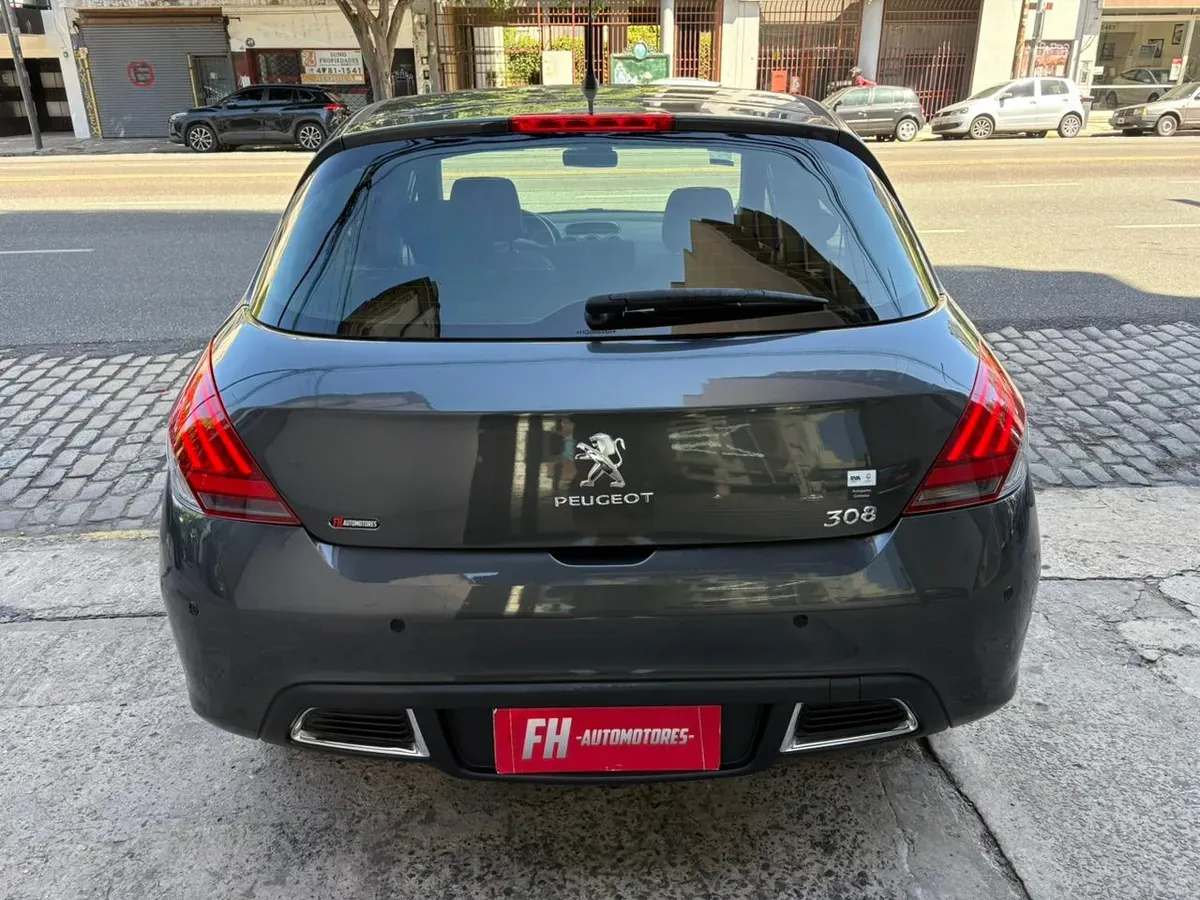 Mira esta publicación de Peugeot 308 2017 en Motordil
