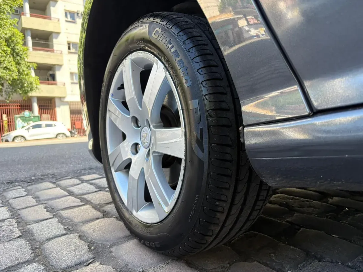 Mira esta publicación de Peugeot 308 2017 en Motordil