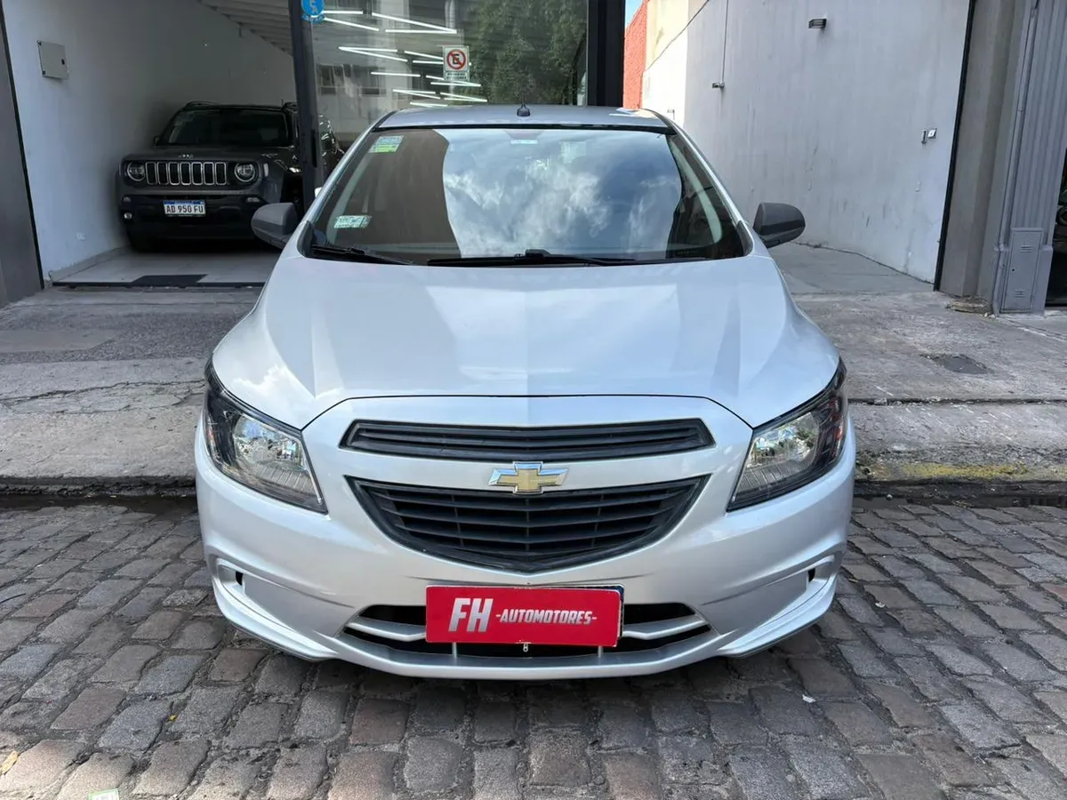Mira esta publicación de Chevrolet Onix 2019 en Motordil