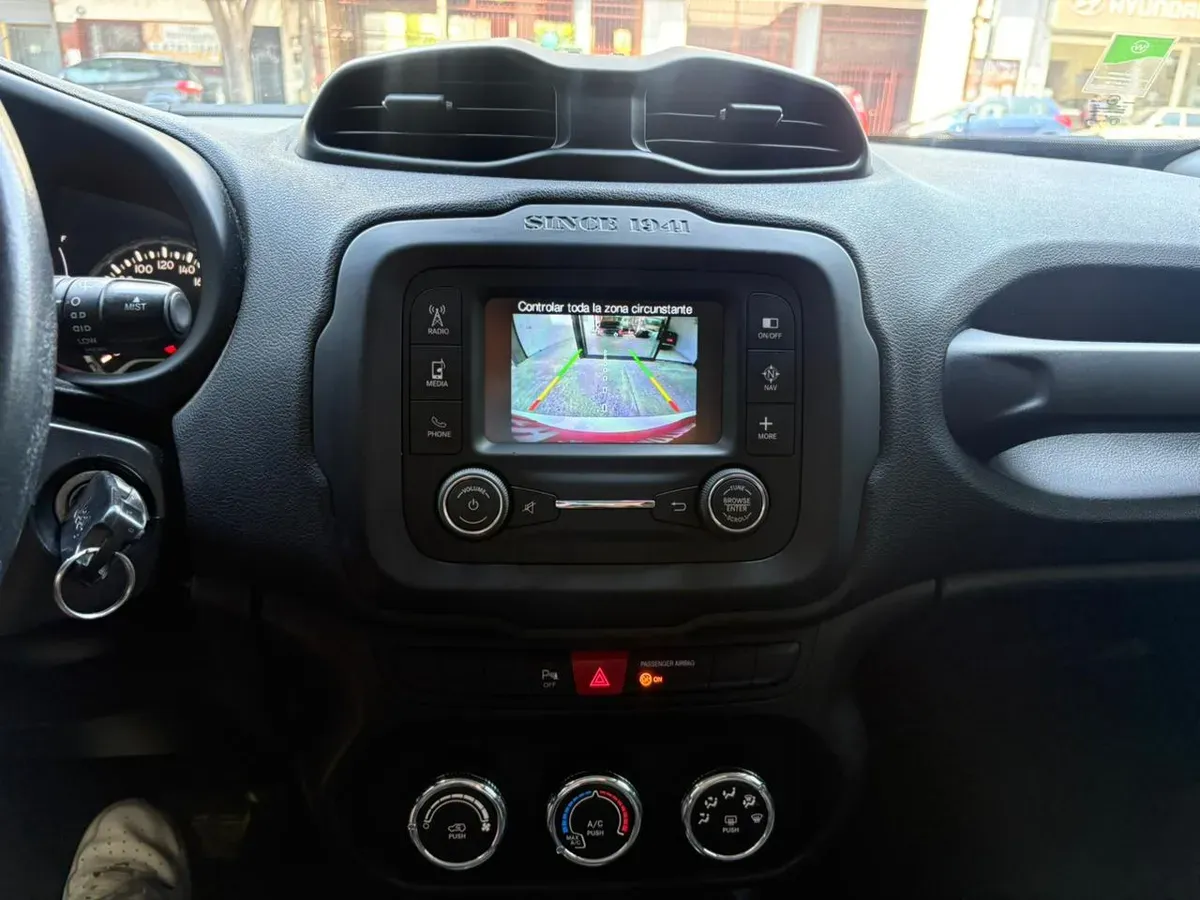 Mirá esta publicación de Jeep Renegade