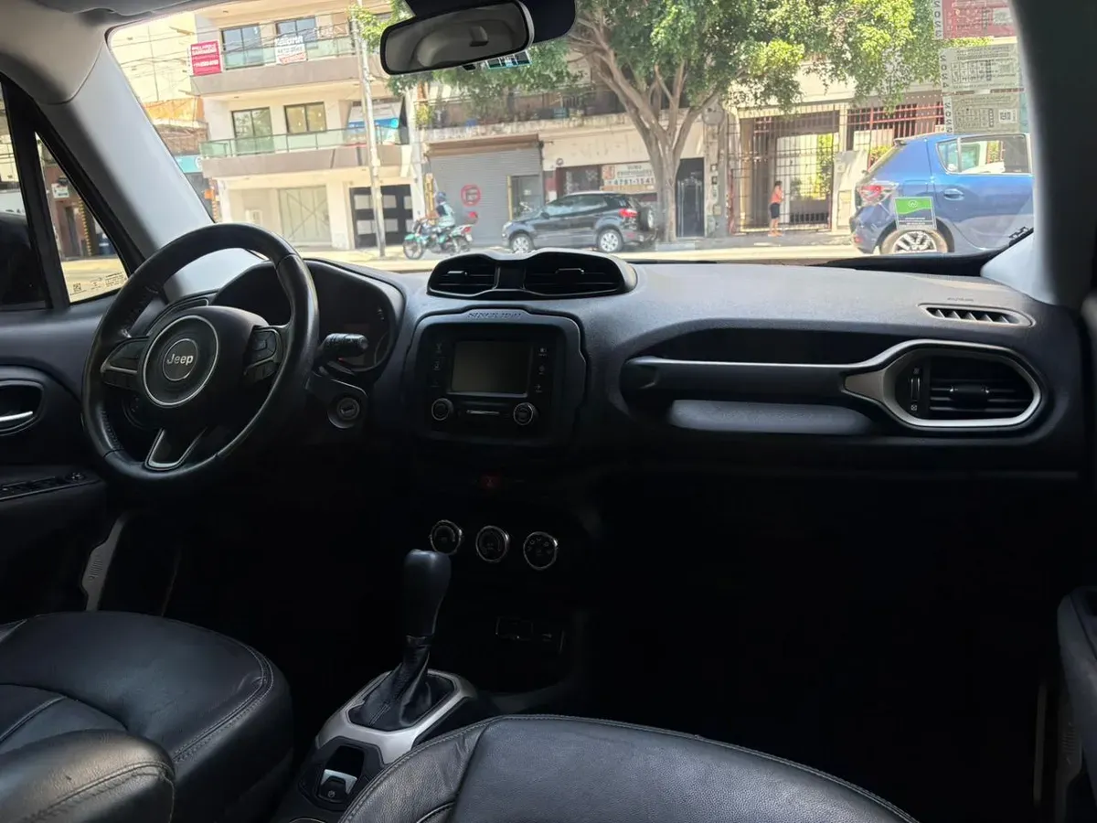 Mirá esta publicación de Jeep Renegade