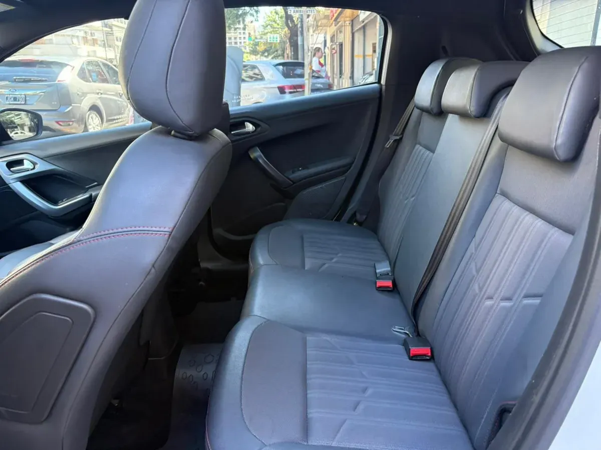 Mirá esta publicación de Peugeot 208