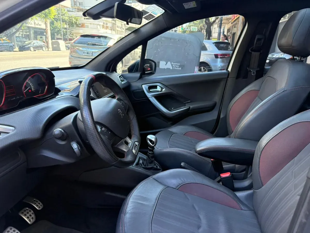 Mirá esta publicación de Peugeot 208