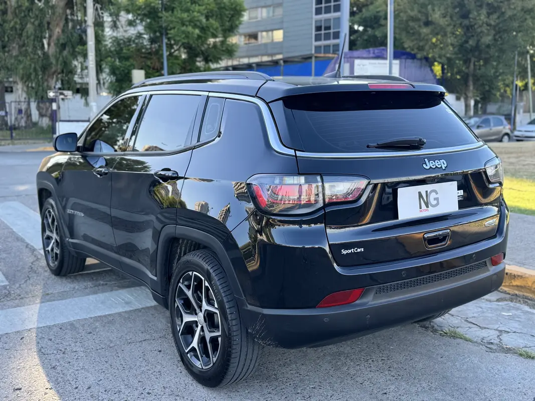 Mirá esta publicación de Jeep Compass