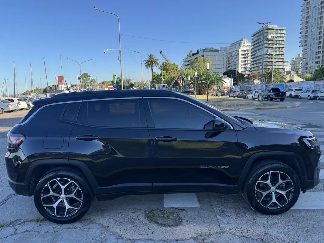 Mirá esta publicación de Jeep Compass
