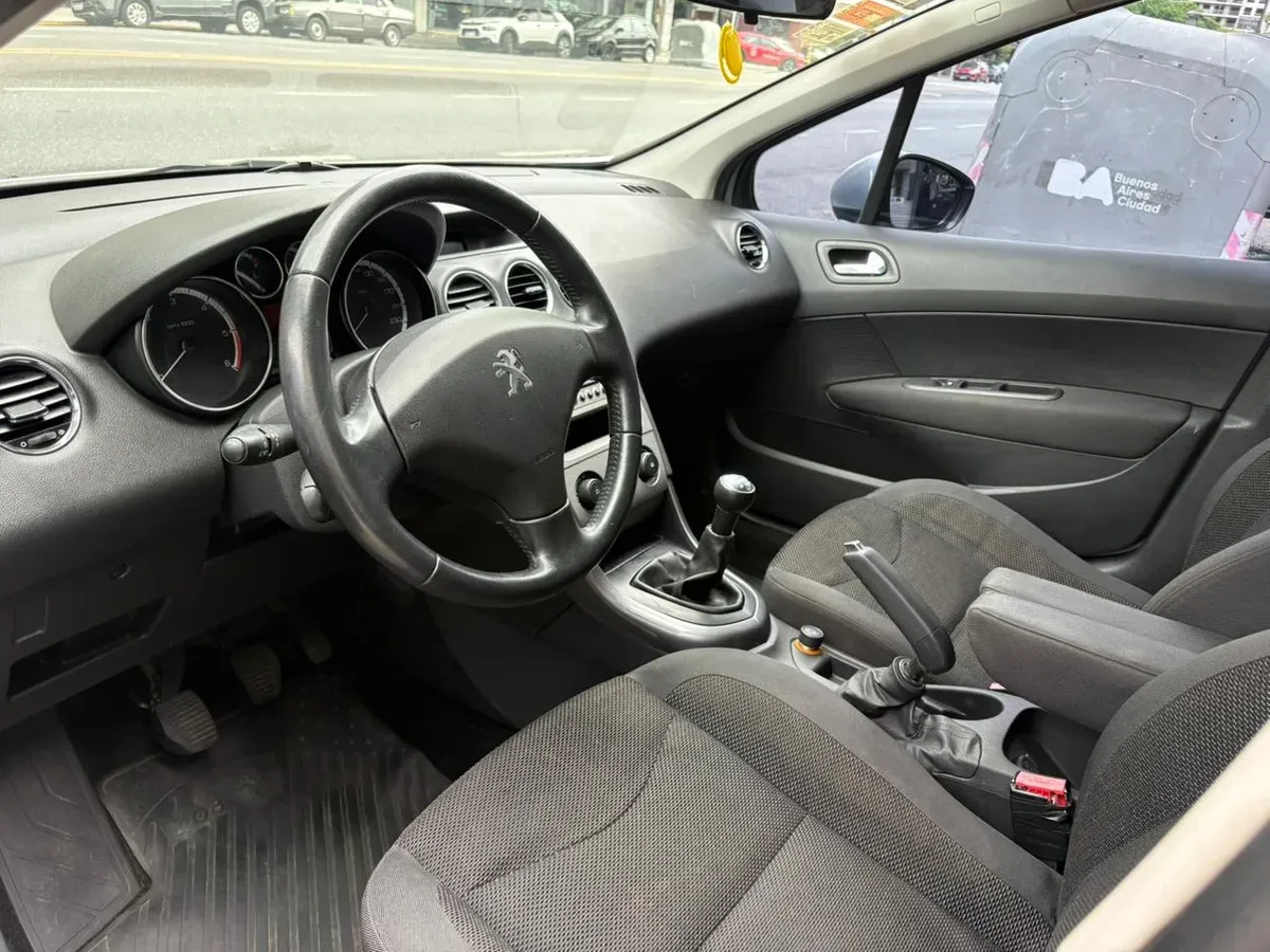 Mirá esta publicación de Peugeot 408