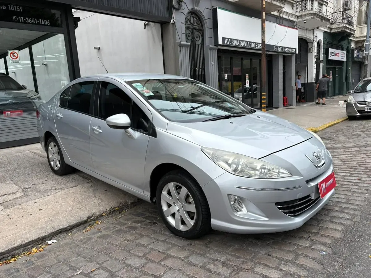 Mira esta publicación de Peugeot 408 2012 en Motordil