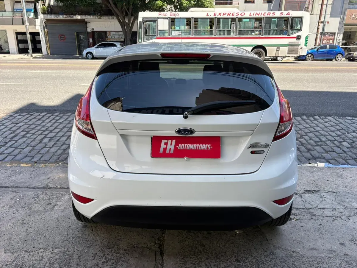 Mira esta publicación de Ford Fiesta 2017 en Motordil