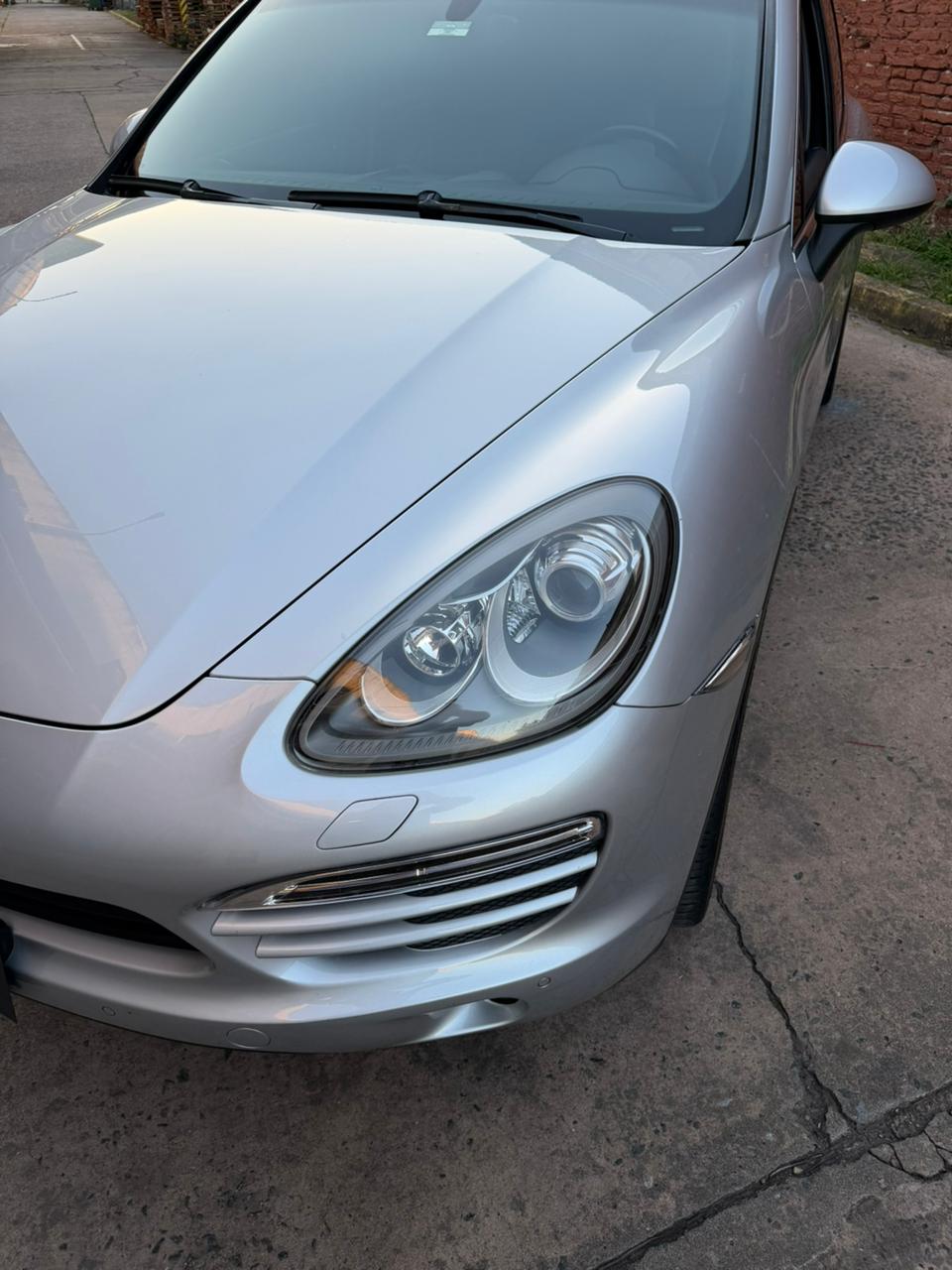 Mira esta publicación de Porsche Cayenne 2011 en Motordil