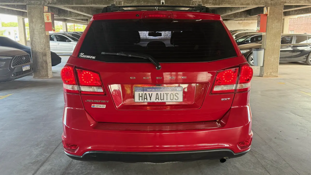 Mira esta publicación de Dodge Journey 2013 en Motordil